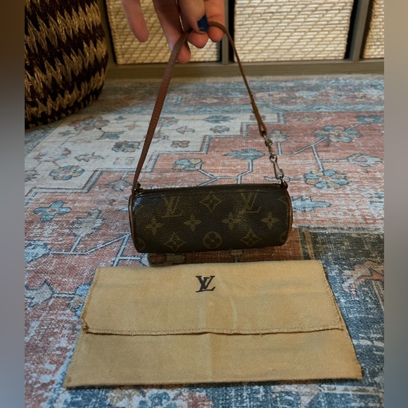 LOUIS VUITTON Mini Papillon Monogram Vintage + Dust Bag - Picture 2 of 16